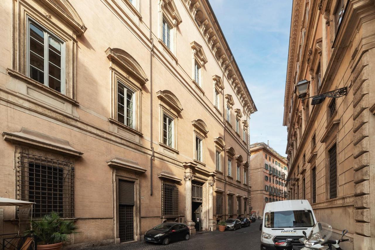 Palazzo Altieri Elegant Apartment روما المظهر الخارجي الصورة